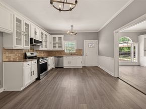2120 Fulton Street 1, Houston TX 77009