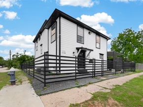 2120 Fulton Street 1, Houston TX 77009