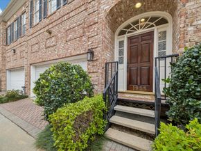 1933 Woodbury Street, Houston TX 77030