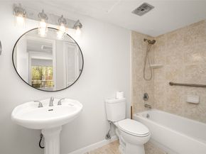 2238 S Piney Point Road 102, Houston TX 77063