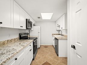 2238 S Piney Point Road 102, Houston TX 77063