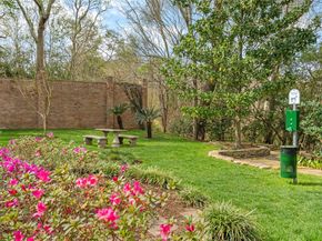 2238 S Piney Point Road 102, Houston TX 77063