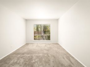 2238 S Piney Point Road 102, Houston TX 77063