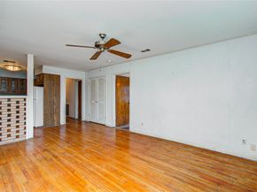 4315 Sanford Road, Houston TX 77035