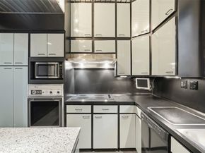 110 Stratford Street, Houston TX 77006