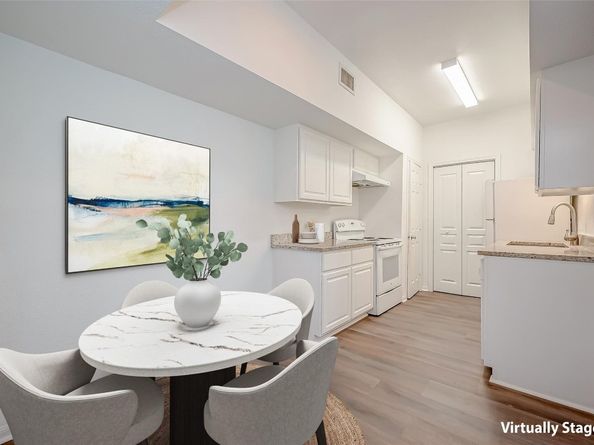 2400 N Braeswood Boulevard 106, Houston TX 77030