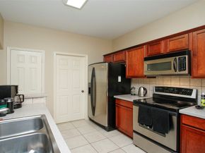 6607 Lake Woodlands Drive 223, The Woodlands TX 77382