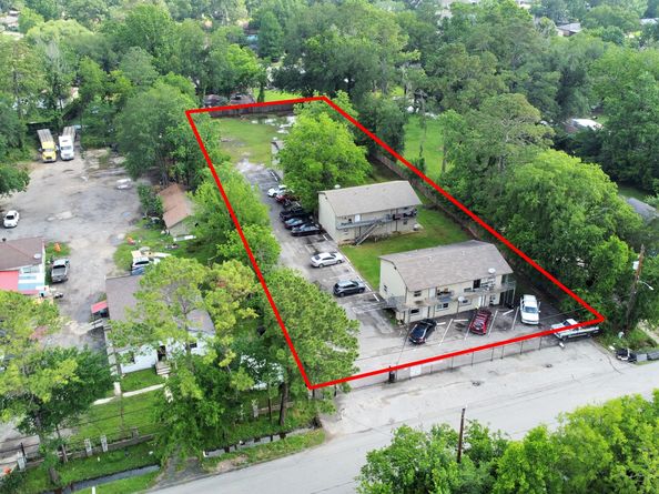 9211 N Green River Drive 12, Houston TX 77078