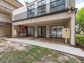 3005 Walnut Bend Lane 12, Houston TX 77042
