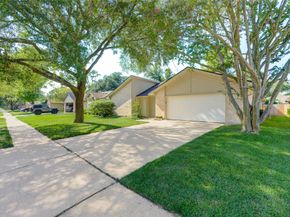 15642 Pagehurst Drive, Houston TX 77084