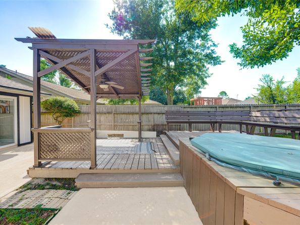 15642 Pagehurst Drive, Houston TX 77084