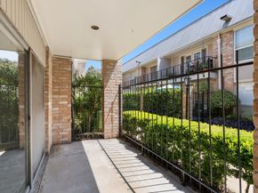 2224 S Piney Point Road 117, Houston TX 77063