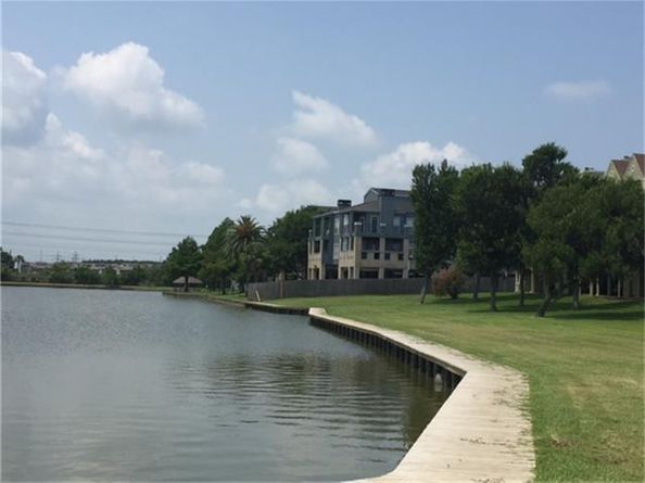 18800 Egret Bay Blvd Boulevard 110, Webster TX 77058