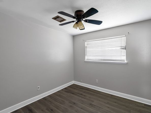 11115 Burningbush Lane, Houston TX 77016