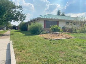 8001 Hammerly Boulevard, Houston TX 77055