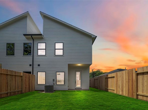 4505 Phlox Street, Houston TX 77051