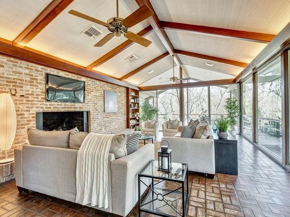 1010 River Bend Drive, Houston TX 77063