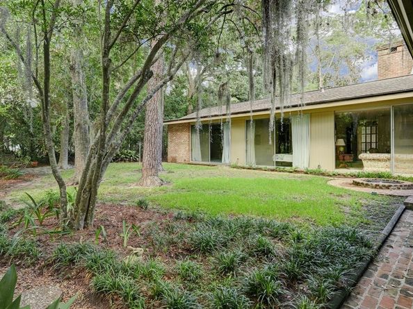 1010 River Bend Drive, Houston TX 77063