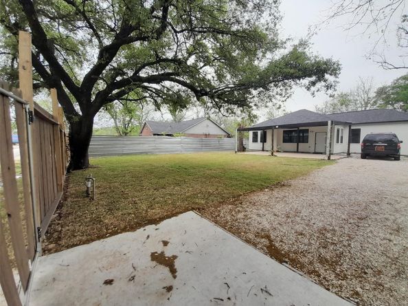 7828 Pardee Street, Houston TX 77028