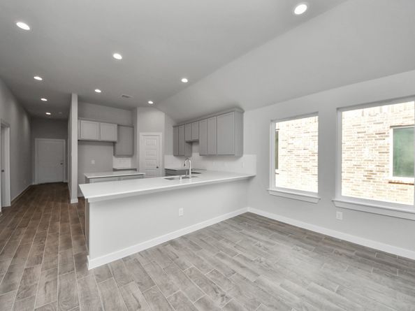 12039 Maple Oak Drive, Houston TX 77066