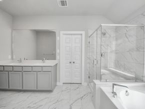 12039 Maple Oak Drive, Houston TX 77066