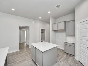 12039 Maple Oak Drive, Houston TX 77066