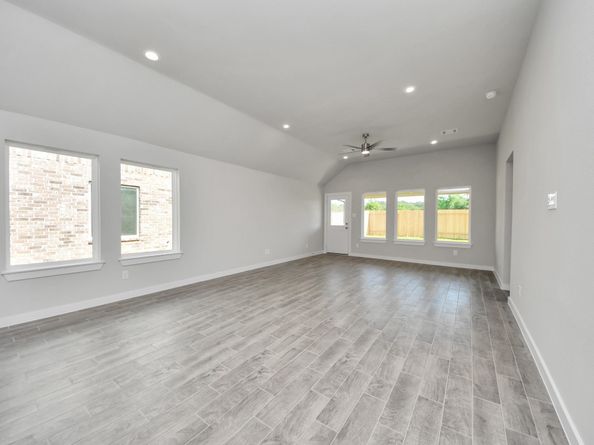12039 Maple Oak Drive, Houston TX 77066