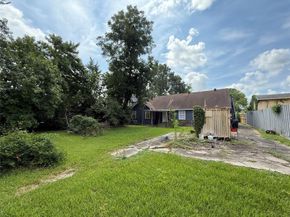 7911 Hartford Street, Houston TX 77017