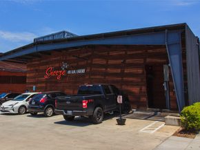 324 Neyland Street, Houston TX 77022