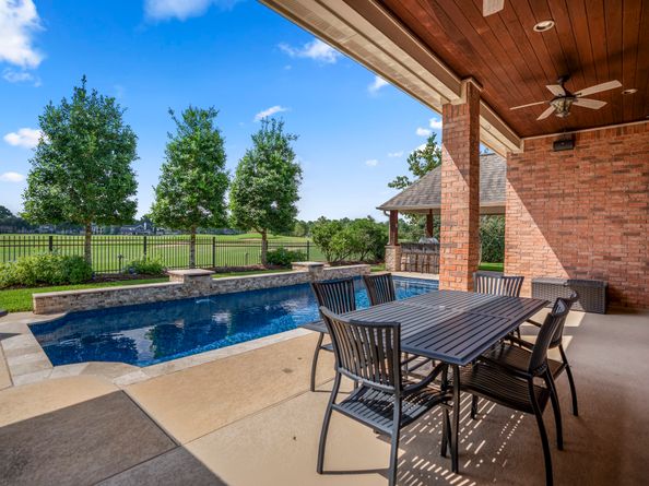 1406 Earlington Manor Court, Spring TX 77379