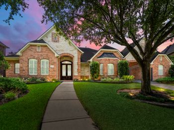 1406 Earlington Manor Court