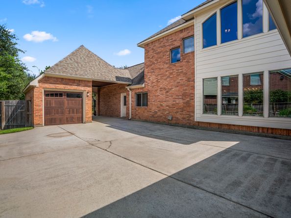 1406 Earlington Manor Court, Spring TX 77379