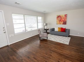 103 E Janisch Road, Houston TX 77022