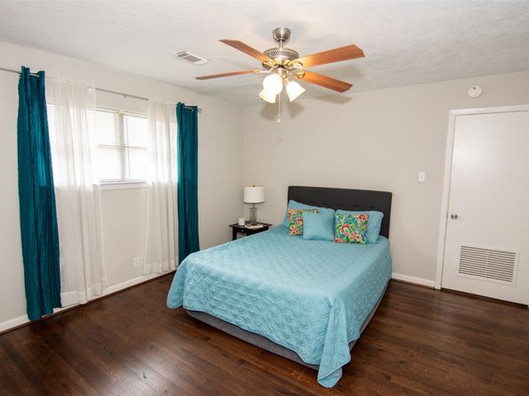 103 E Janisch Road, Houston TX 77022