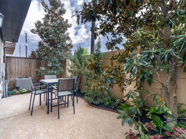 1303 Edwinstowe Trail, Houston TX 77043