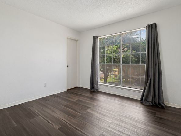 1515 Sandy Springs Road 1103, Houston TX 77042