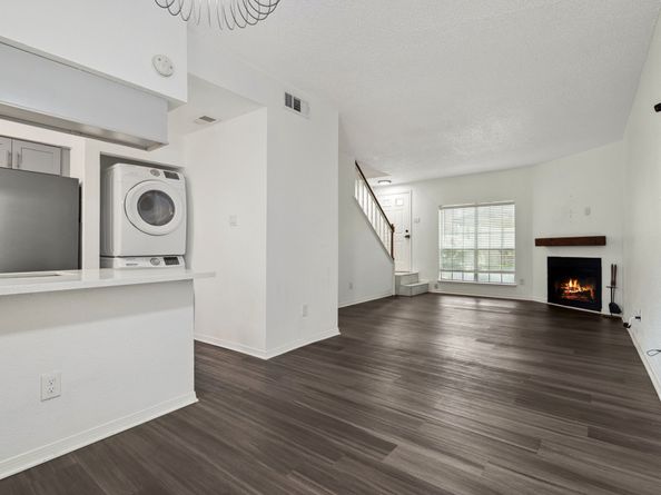1515 Sandy Springs Road 1103, Houston TX 77042