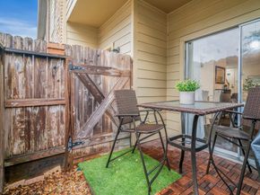 1515 Sandy Springs Road 1103, Houston TX 77042