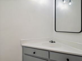 1515 Sandy Springs Road 1103, Houston TX 77042