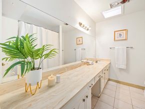 484 N Post Oak Lane 484, Houston TX 77024