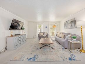 484 N Post Oak Lane 484, Houston TX 77024