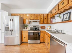 484 N Post Oak Lane 484, Houston TX 77024