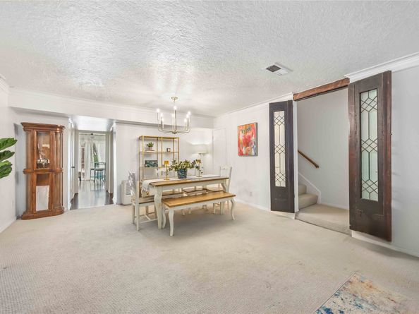 484 N Post Oak Lane 484, Houston TX 77024