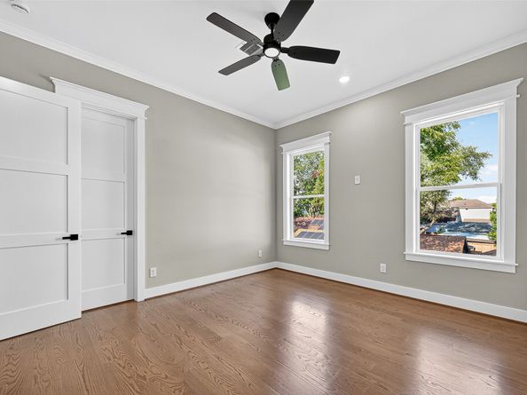 6001 Norhill Boulevard, Houston TX 77009