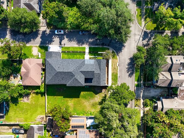 6001 Norhill Boulevard, Houston TX 77009