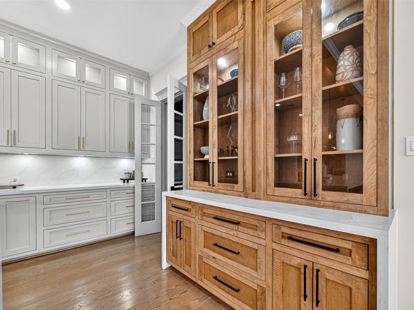 6001 Norhill Boulevard, Houston TX 77009