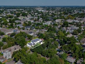 6001 Norhill Boulevard, Houston TX 77009