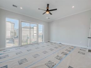 6840 Del Rio Street, Houston TX 77021