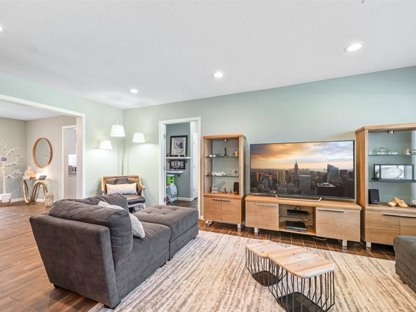 3839 Tartan Lane, Houston TX 77025