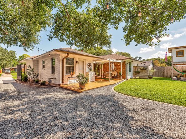 3839 Tartan Lane, Houston TX 77025
